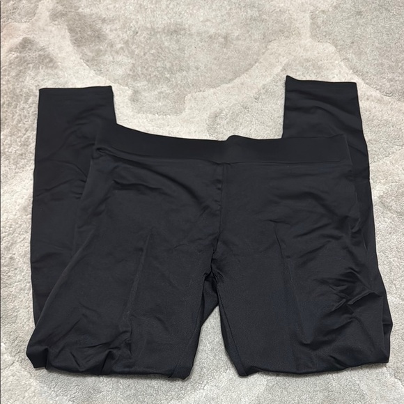 BCBGeneration Black High-Waist Leggings - Picture 4 of 4